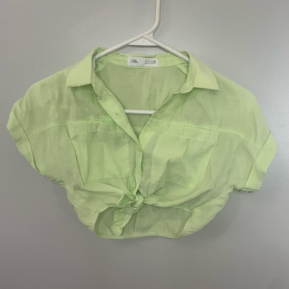 Zara Green Flutter Sleeve Button Down Shirt - Picture 7 of 8